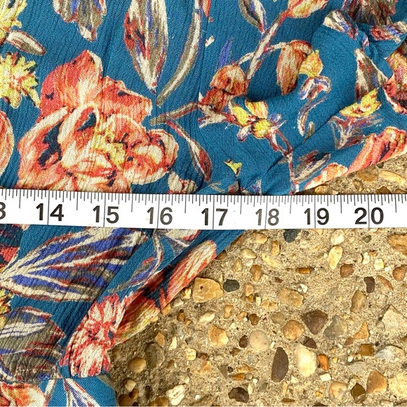 UO Kimchi Blue Boho Teal Floral Spring Lined Romper Size 6 - Picture 4 of 9